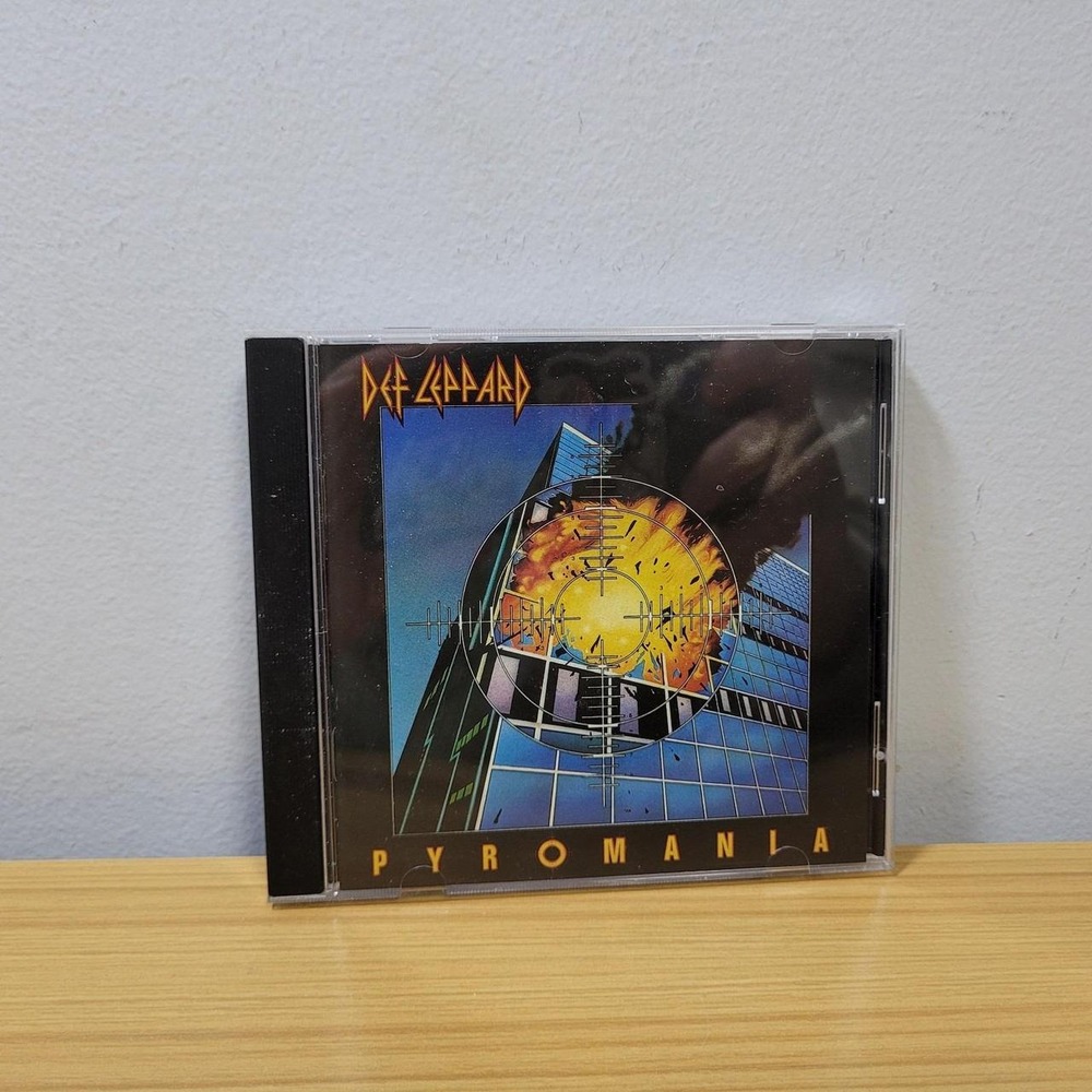 Pyromania by Def Leppard ( CD: 1983) Mercury 810308-2 Hard Rock Heavy Metal